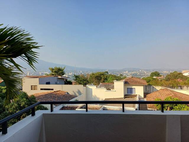 #4 - Casa de Habitacion para Venta en San Salvador - San Salvador - 2
